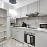 Prestige Parisien Proche De Larc De Triomphe Apartman *